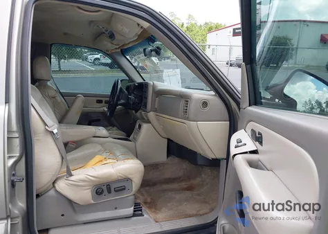 2001 Chevrolet Tahoe Lt from USA, damaged, VIN 1GNEC13T11R149532